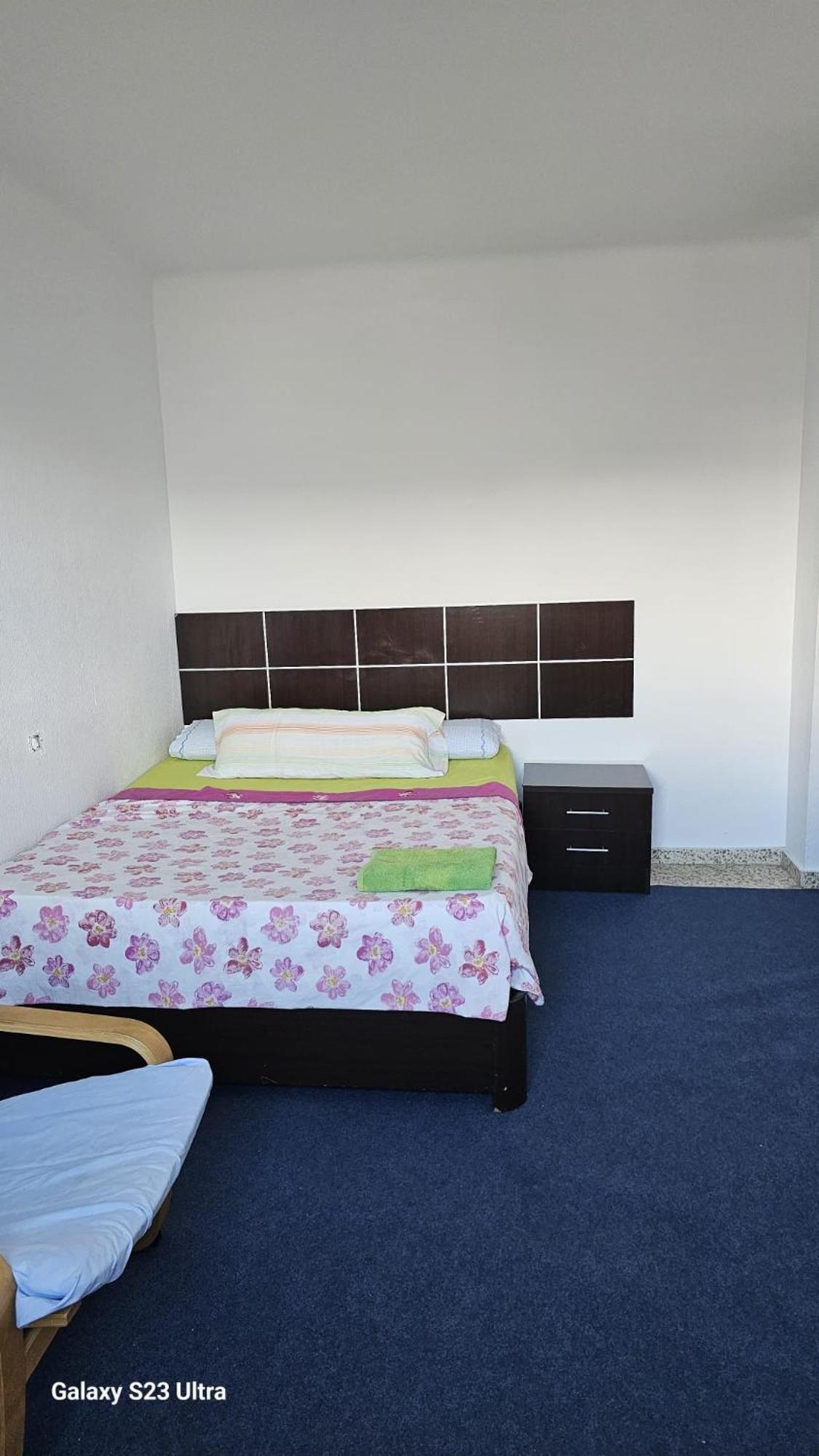Habitacion Privada Centro Malaga Cerca Tren Maria Zambrano Y Playa Muy Buena Conexion Wifi Málaga Quarto foto