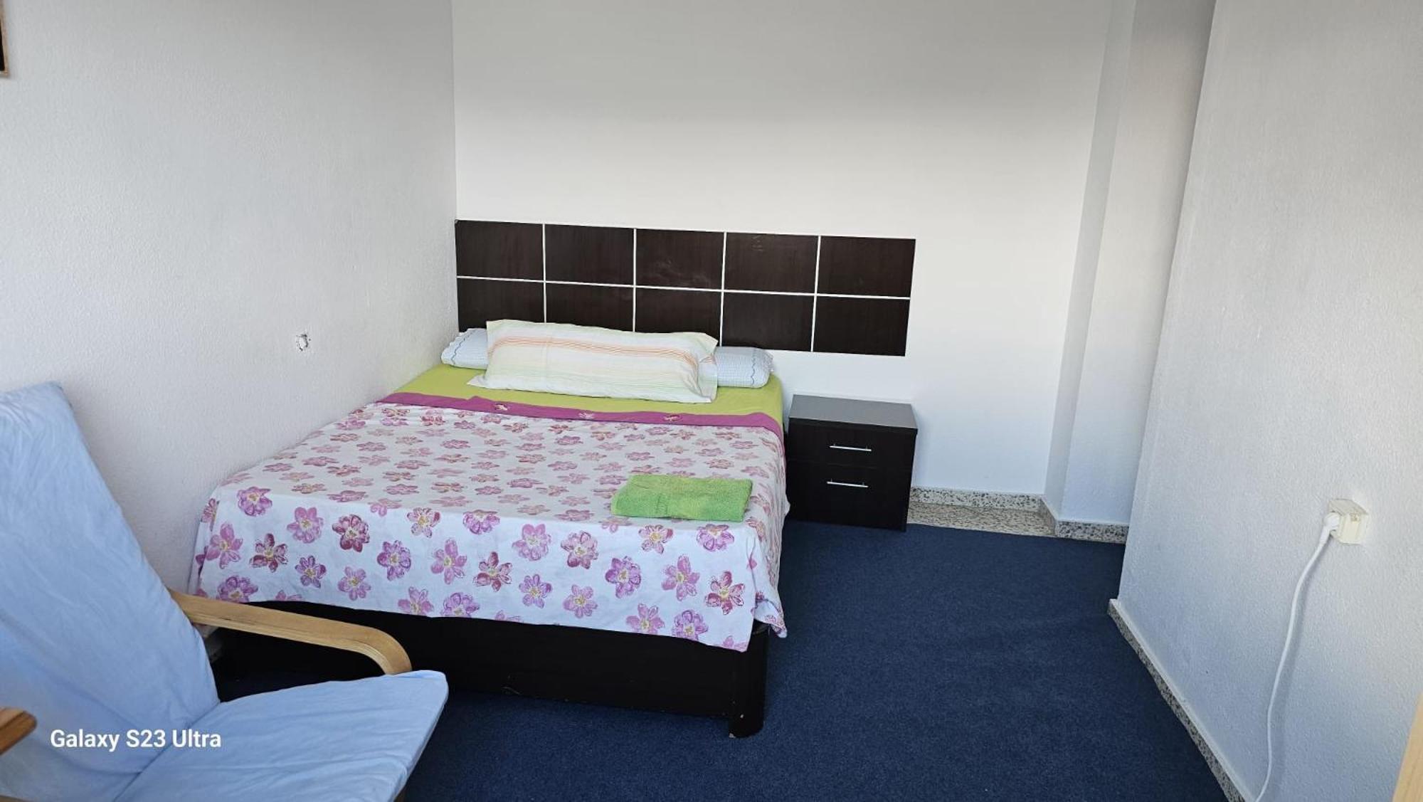 Habitacion Privada Centro Malaga Cerca Tren Maria Zambrano Y Playa Muy Buena Conexion Wifi Málaga Quarto foto