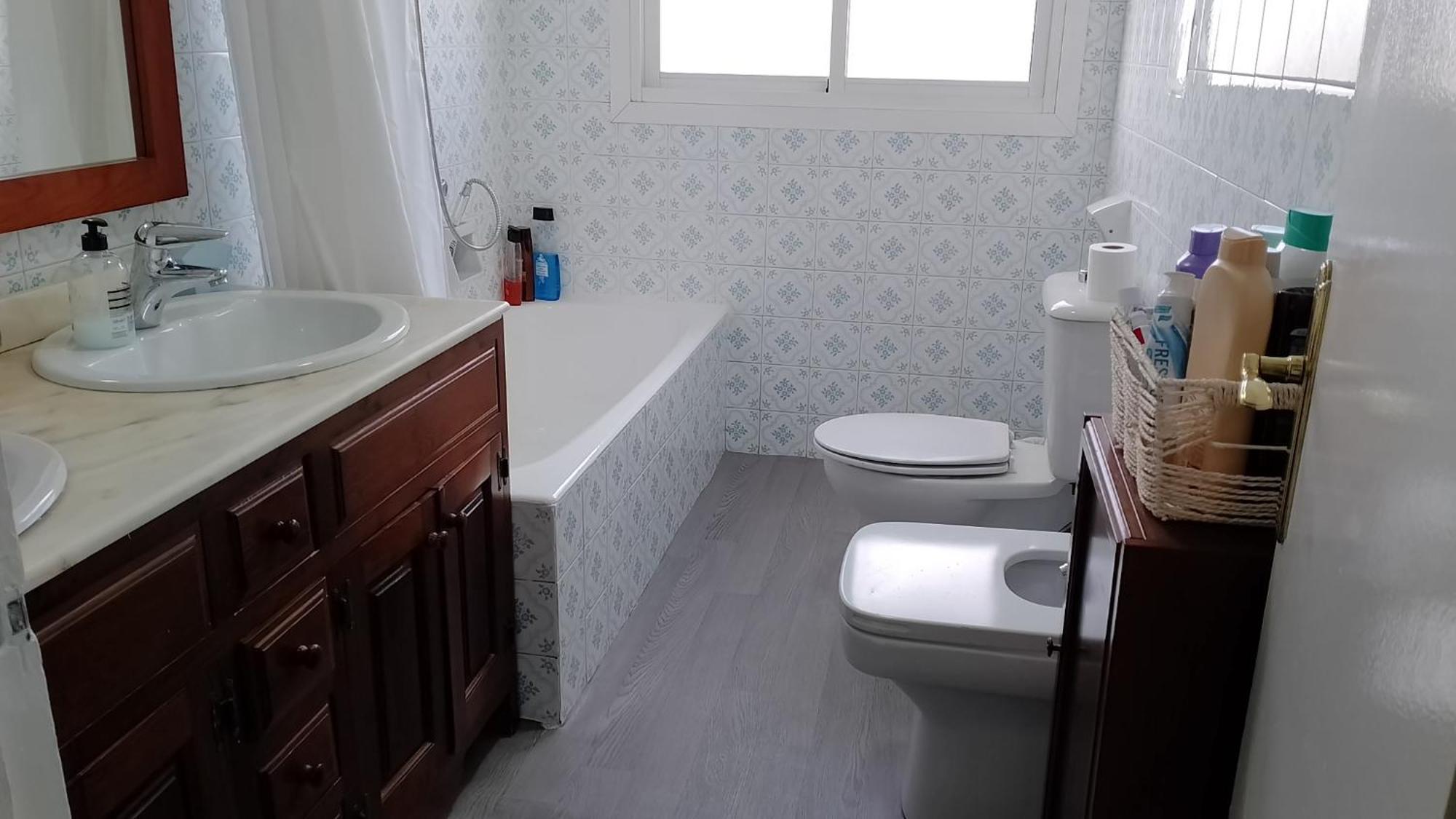 Habitacion Privada Centro Malaga Cerca Tren Maria Zambrano Y Playa Muy Buena Conexion Wifi Málaga Exterior foto