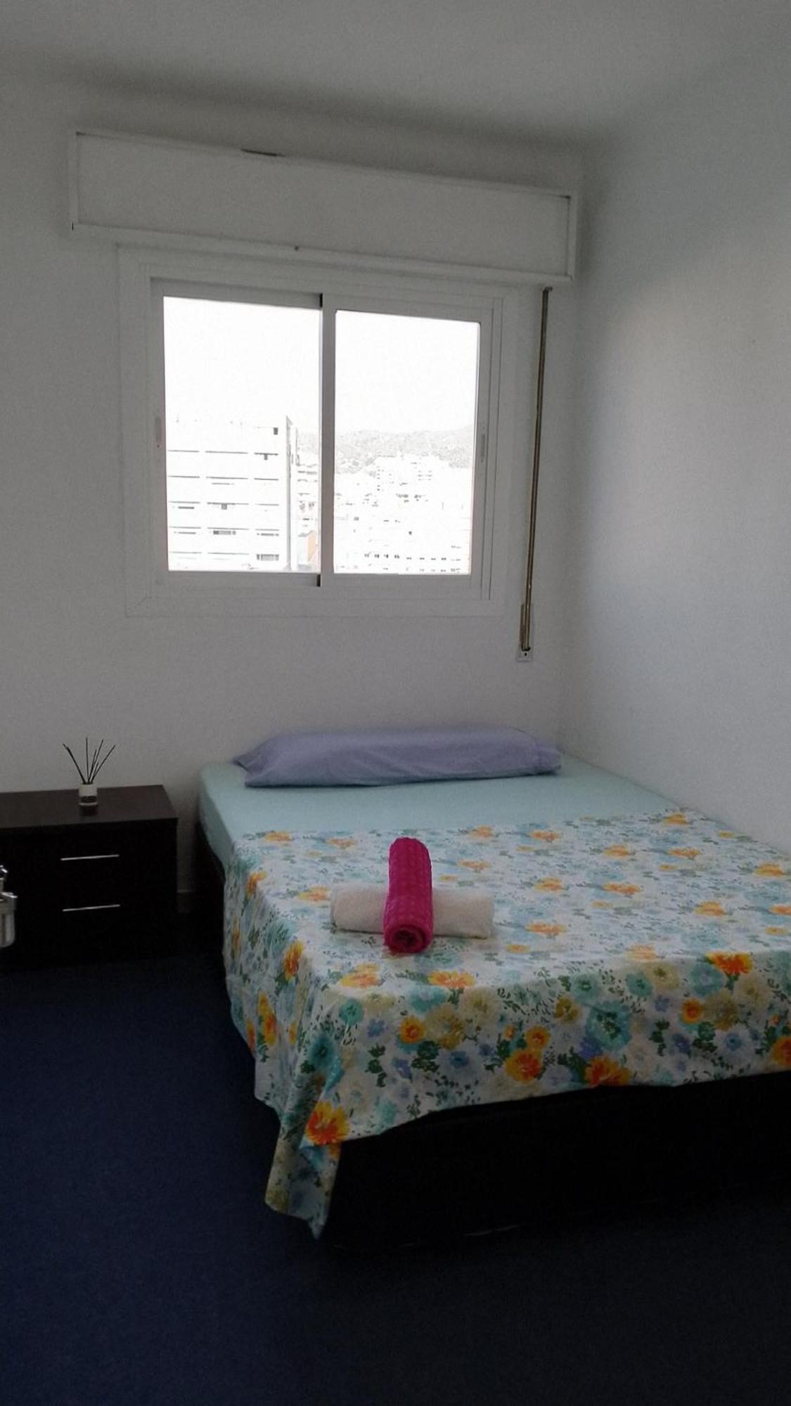 Habitacion Privada Centro Malaga Cerca Tren Maria Zambrano Y Playa Muy Buena Conexion Wifi Málaga Exterior foto